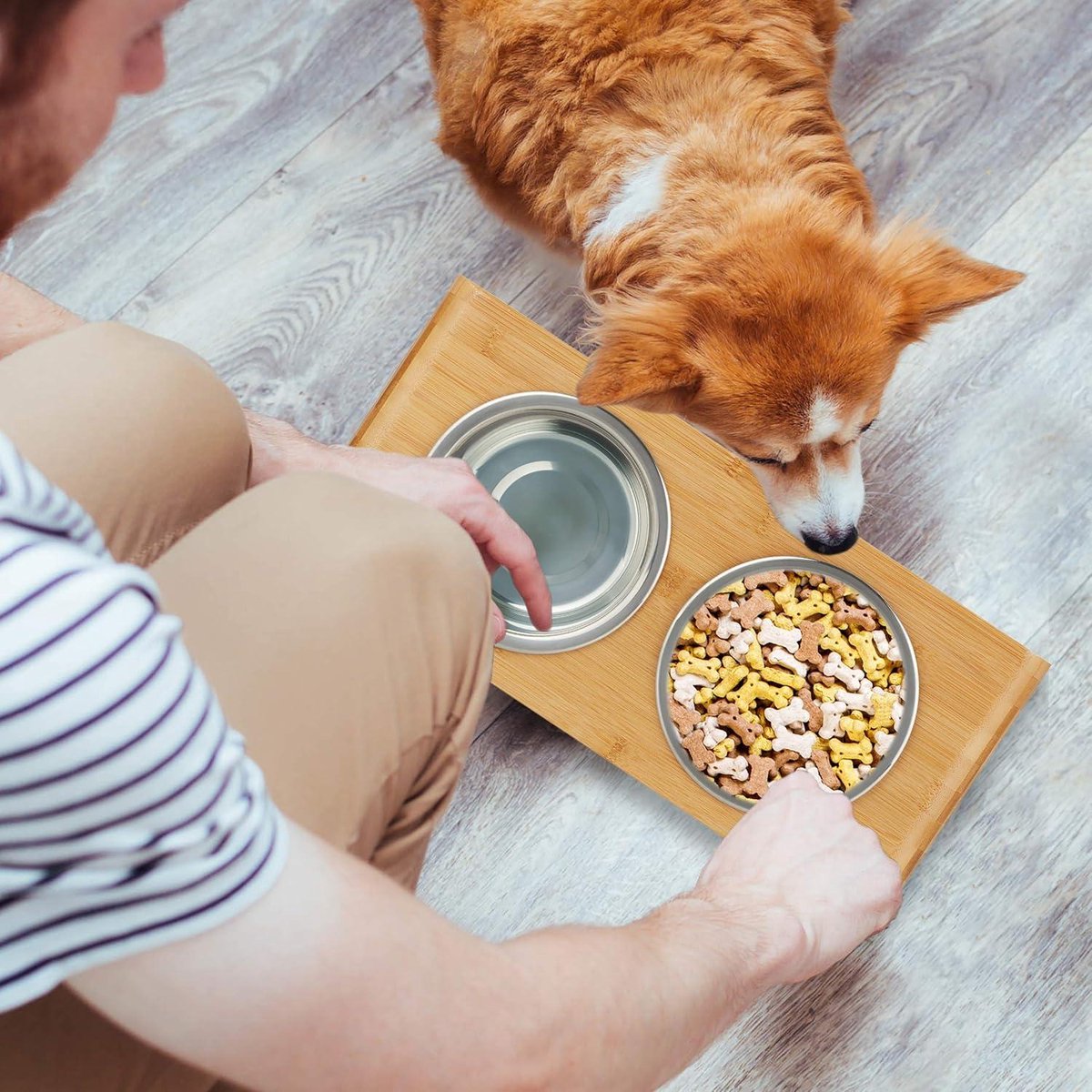 Relaxdays voerbak hond met standaard - etensbak - dr Relaxdays voerbak hond met standaard - etensbak - dr