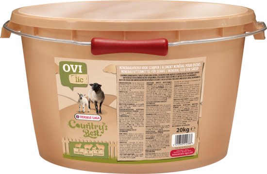 Seau beige avec poignée rouge, représentant un agneau et un mouton. Texte: OVi lic, Versele-Laga Country's Best, Aliment minéral pour moutons, 20kg e.