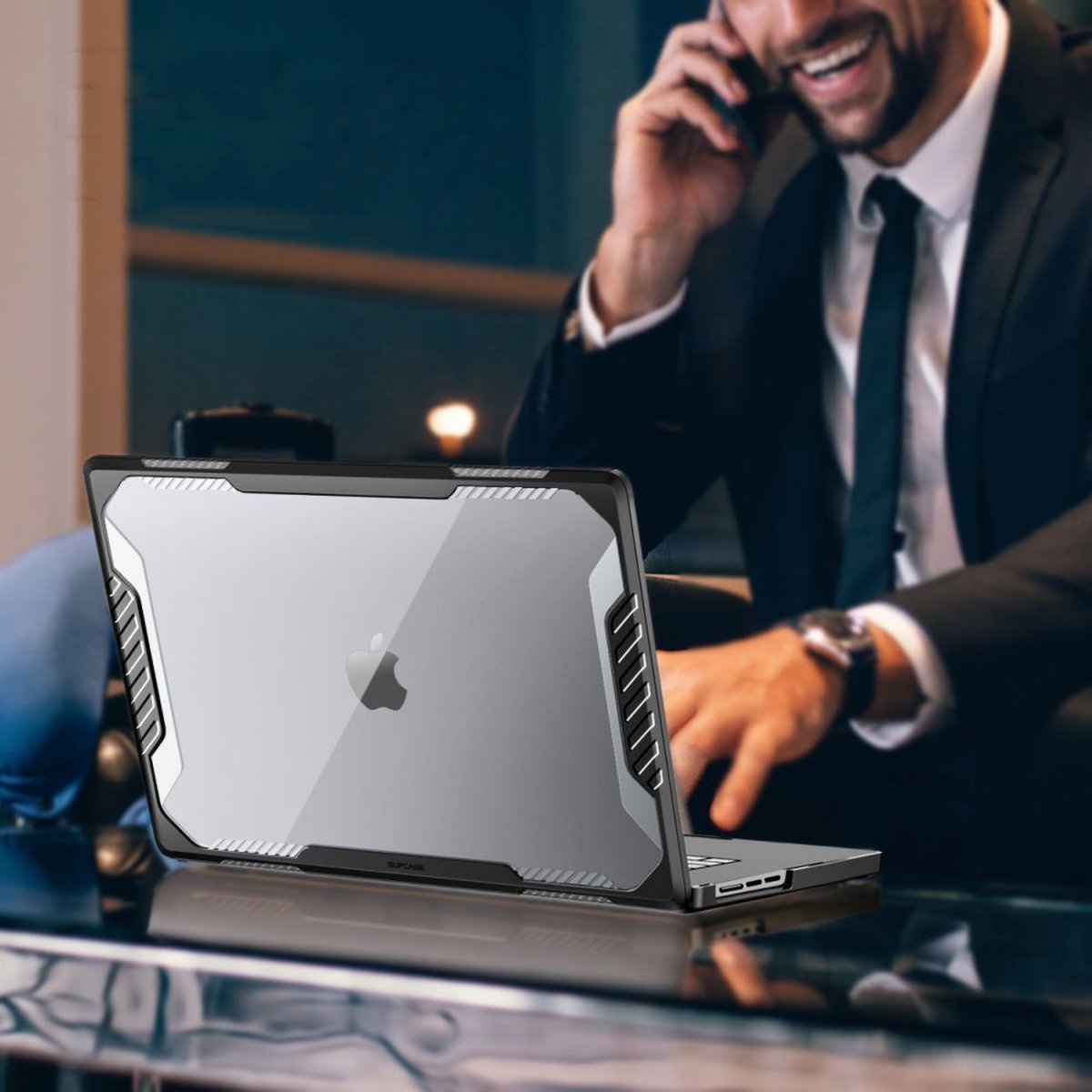 Mobigear Carbon MacBook Air 15 Inch (2023-2026) Hoes Hardshell Laptopcover MacBook Case - Zwart - Model A2941 / A3114 / A3241 / A3448 11-8406848
