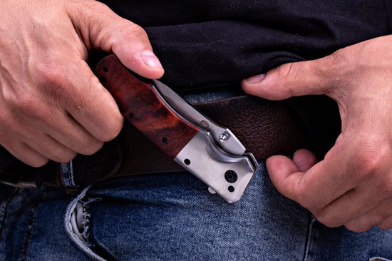 Couteau de poche de Survie outdoor - Système ouvert à 1 main et pince à pantalon - Couteau pliant 20,5 CM - Acier inoxydable - Lion Gear KN-02