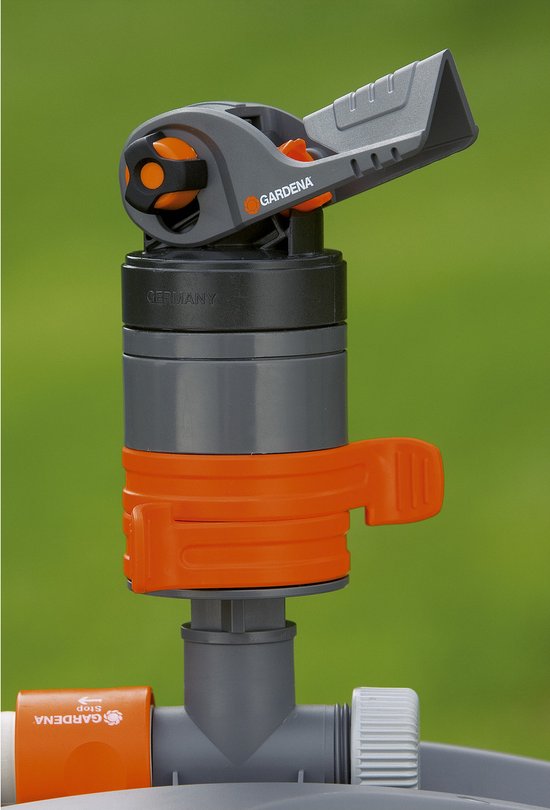 Gardena turbinesproeier met slede, kunststof en metalen verzwaring, aansluitklaar voor tuinbesproeiing
