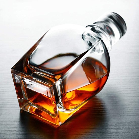 Glazen karaf met luchtdichte geometrische stop - whisky karaf voor wijn, bourbon, brandewijn, likeur, sap, water, mondwater. Italiaans loodvrij glas (750ml/gletsjer Glazen karaf met luchtdichte geometrische stop - whisky karaf voor wijn, bourbon, brandewijn, likeur, sap, water, mondwater. Italiaans loodvrij glas (750ml/gletsjer