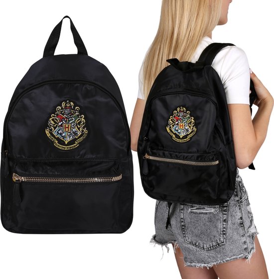 Warner Bros. Rugzak 'Harry Potter Pride-Tale' in Bruin | ABOUT YOU