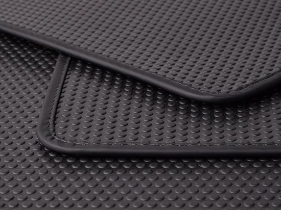 Tapis en caoutchouc Tapis de voiture Mercedes GLA - Année de construction : 04/2017 - 04/2020 - Ajustement d'origine - 4 pièces