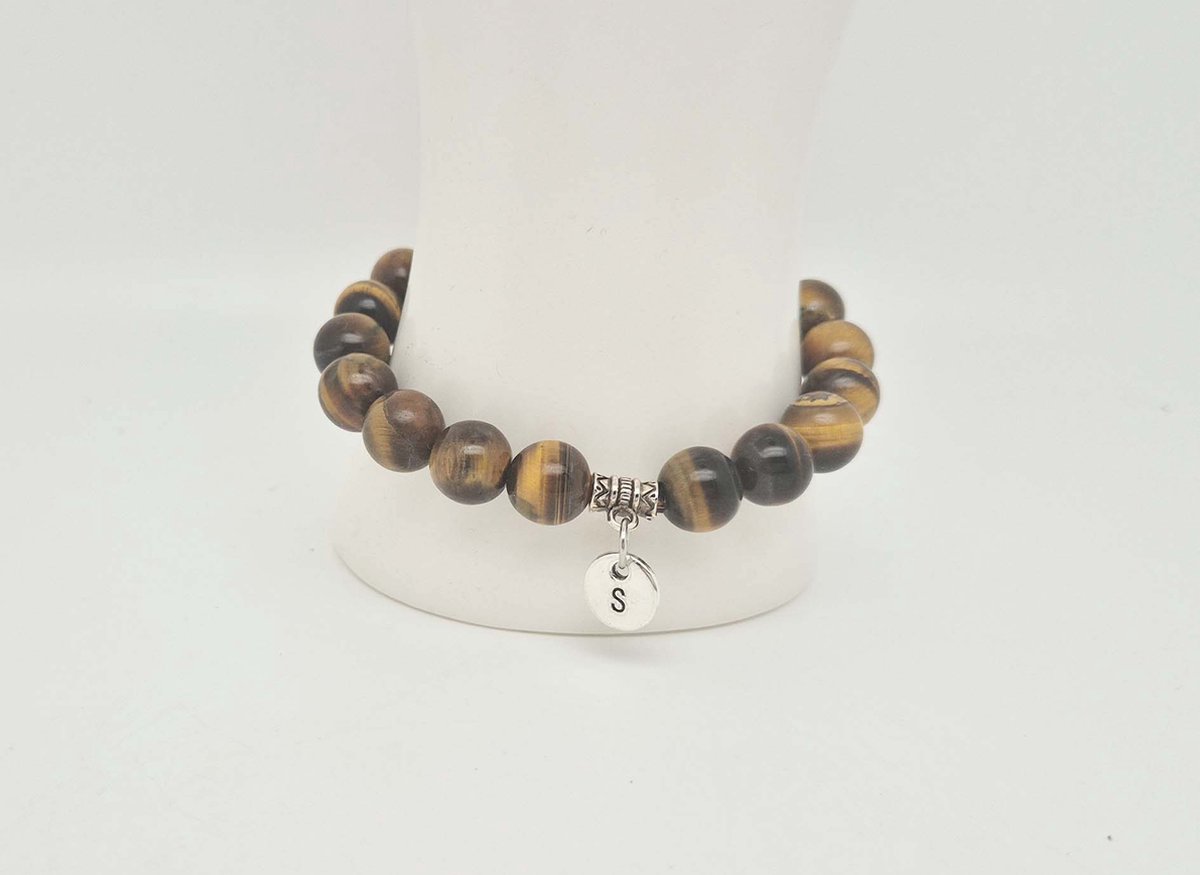 Handgemaakte natuursteen armband met hanger "Letters in cirkel" " Tijgeroog" -8 mm diameter van de korrel- Diameter armband 20 cm - Kies je favoriete letters- Een mooi cadeau voor familie en vrienden