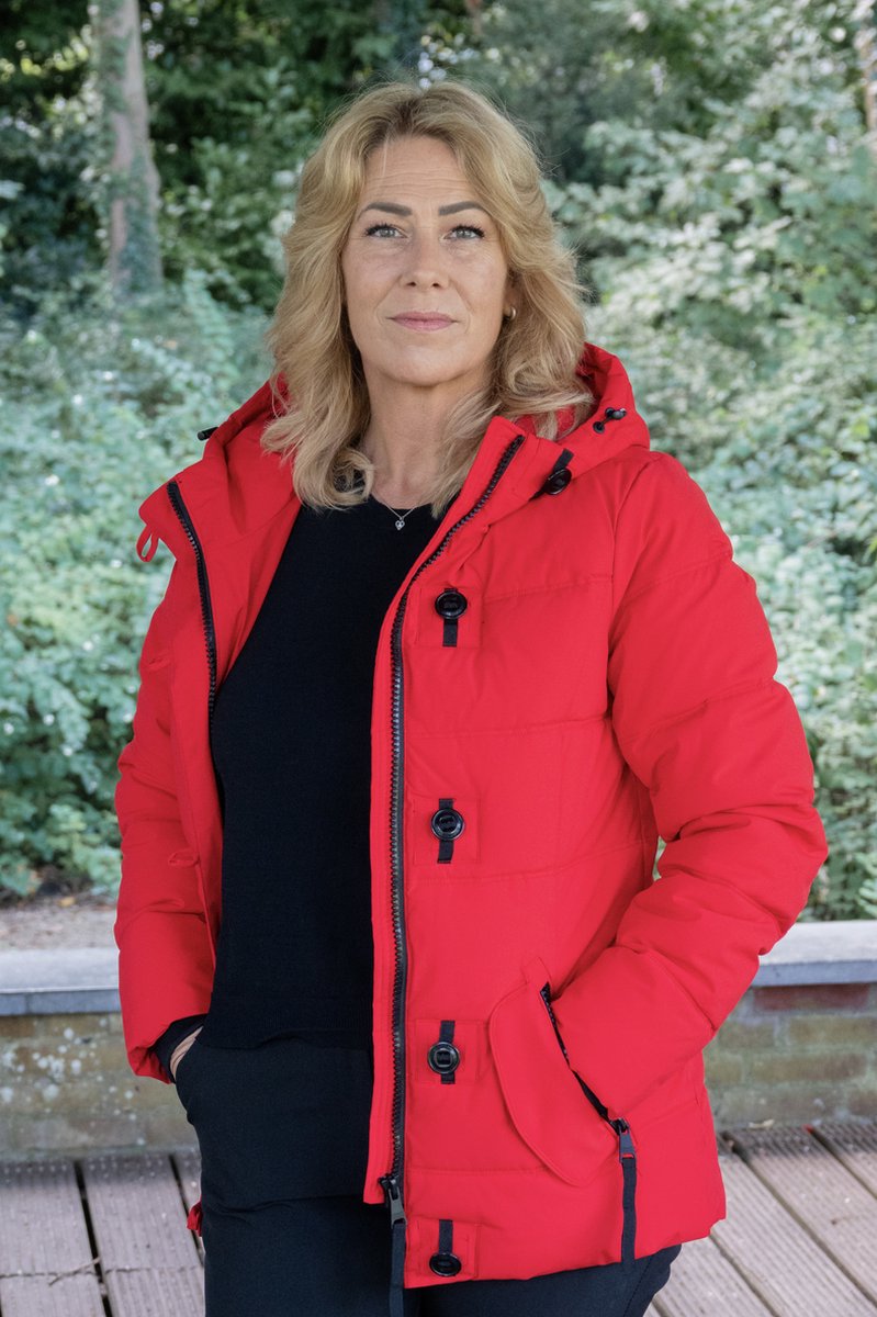 Korte dames winterjas - Gewatteerd en getailleerd - Rood - Maat XL (42)
