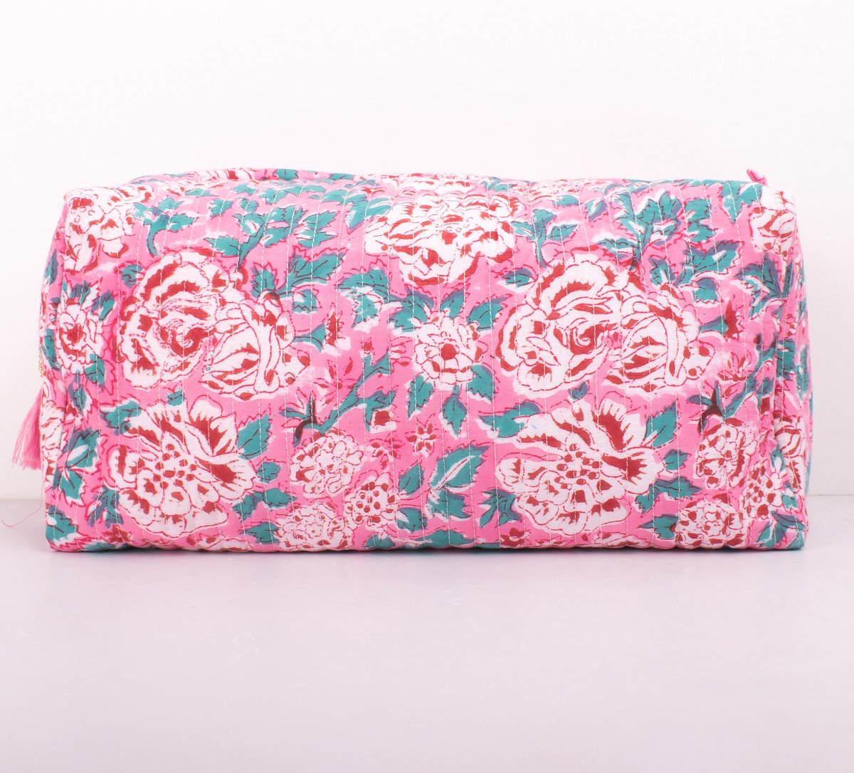 Bambooya toilettas - Bohemian - Ibiza Style - Made in India - Tassel - Roze met rode bloemen - Medium ( 21 x 17 x 9 cm)