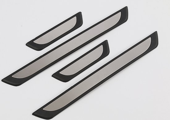 Instaplijsten (instapstrips) voor Volvo S60 V60 2.Gen. 2010-2018 (5 deurs) - Kras bescherming - Set van 4 - Zwart Chrome