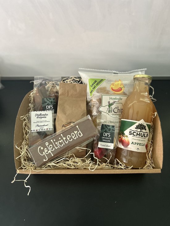 Gefeliciteerd pakket - geschenkpakket- relatie geschenk - kado pakket - cadeau pakket - verjaardag - bakken - koken - eten en drinken - kerstpakketten