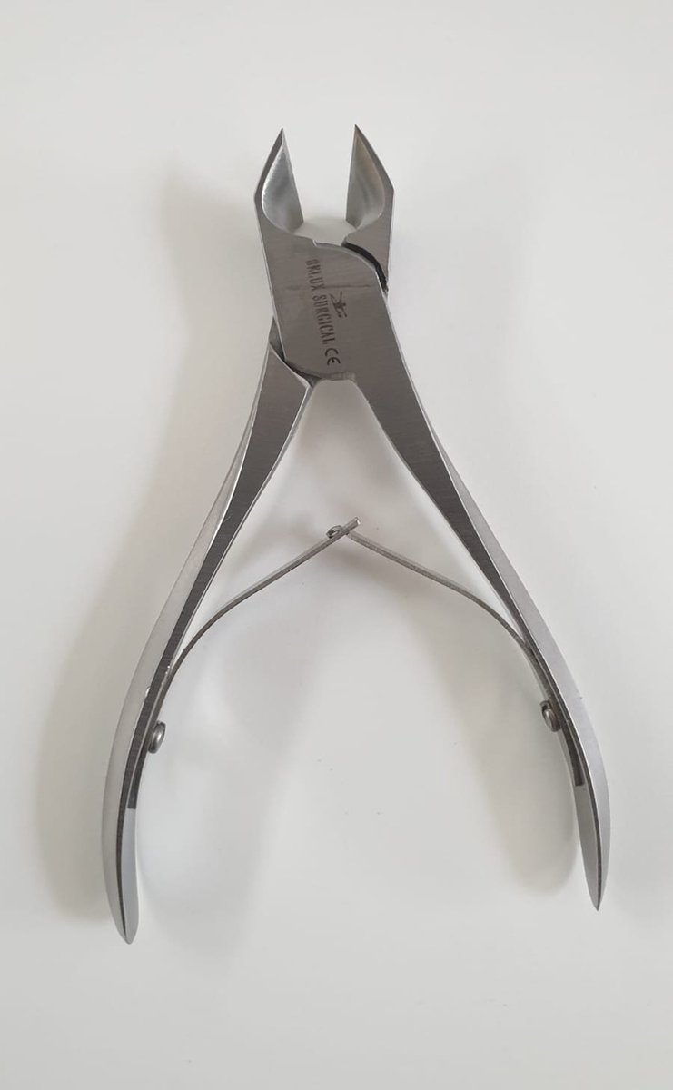 Goedkoopste Belux Surgical Instruments - Nageltang -Nagelknipper - Ingegroeide Nagels , Nagelhoekjes - 12 cm - RVS - Zilver