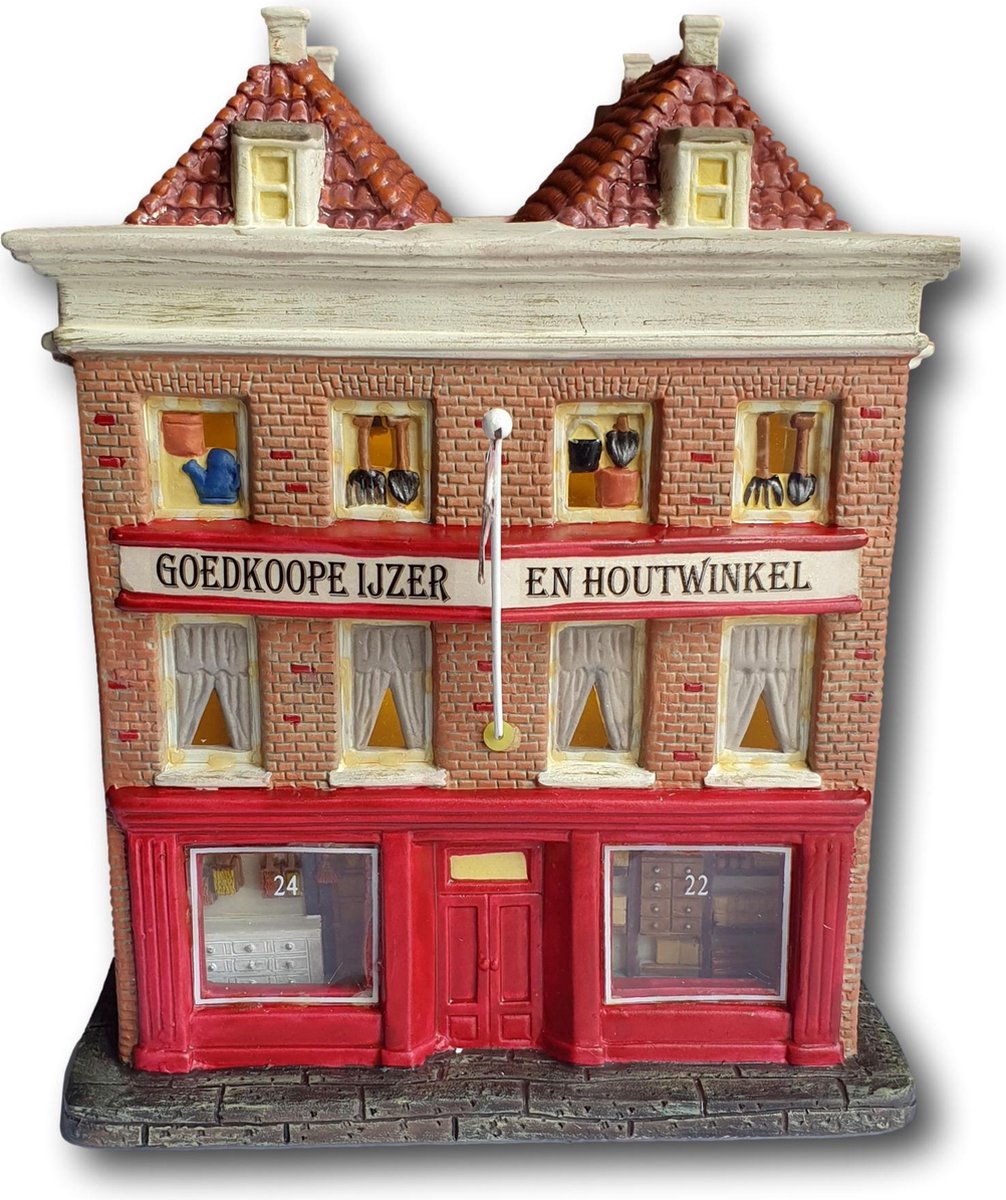 Hoorn - De Goedkoope IJzer en Houtwinkel