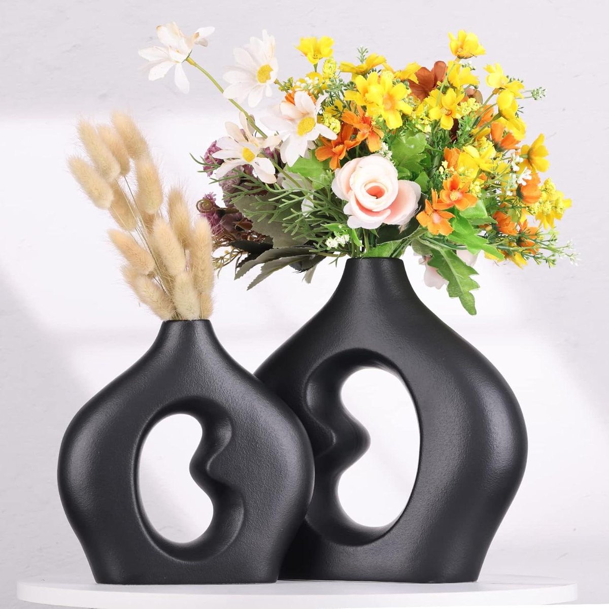 Keramische Donut Vazen Set van 2 - Scandinavische Stijl Zwarte Cirkel Vazen - Woondecoratie - Pampasgras - Eettafel Middelpunt - Entree Decor - Mantel Decor