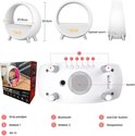 Technische tekening van een witte wake-up light met afmetingen, details van de onderkant, en de doos.