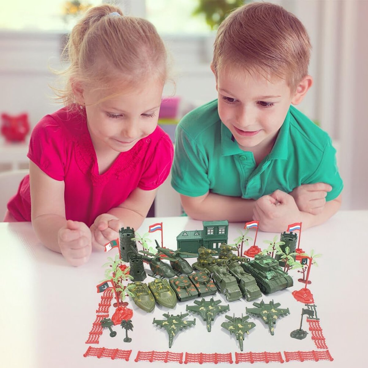 Speelgoedsoldaten Van De Ridders Op Een Tentoonstelling Voor Verkoop Miniatuurgewapende Middeleeuwse Krijgers Objecten 238253841