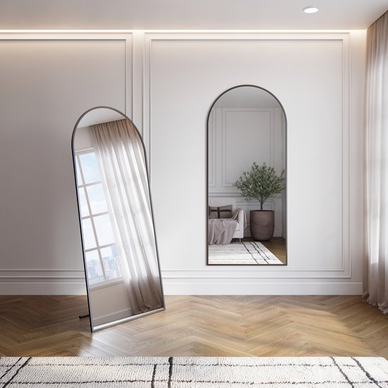 MIROIR SUR PIED OVALE NOIR 180×80 CM