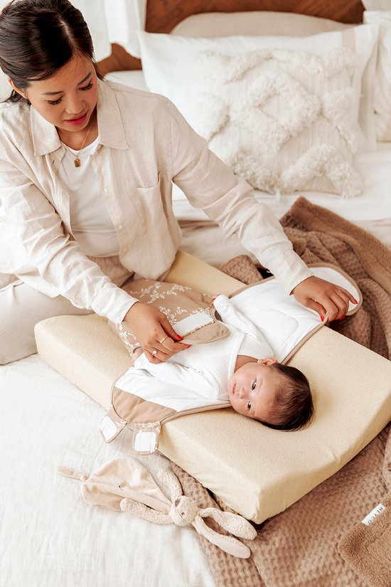 Meyco Baby Uni aankleedkussenhoes - 2-pack - badstof - soft sand - 50x70cm — afbeelding 3