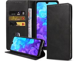 Smartphonica Telefoonhoesje geschikt voor Huawei Y5 (2019) kunstleren Hoesje met Magnetische sluiting en Pasjeshouders Book Case met Klepje - Zwart geschikt voor Huawei Y5 (2019)
