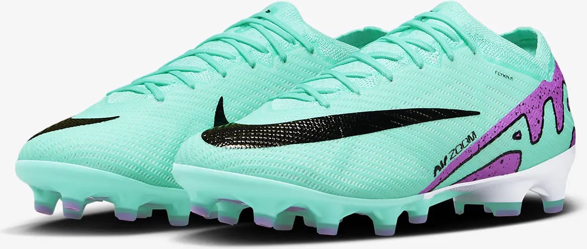 Voetbalschoenen Nike Air Zoom Mercurial Vapor Elite AG-PRO Hyper Turquoise in maat 42.5 met zwart en paars accent.