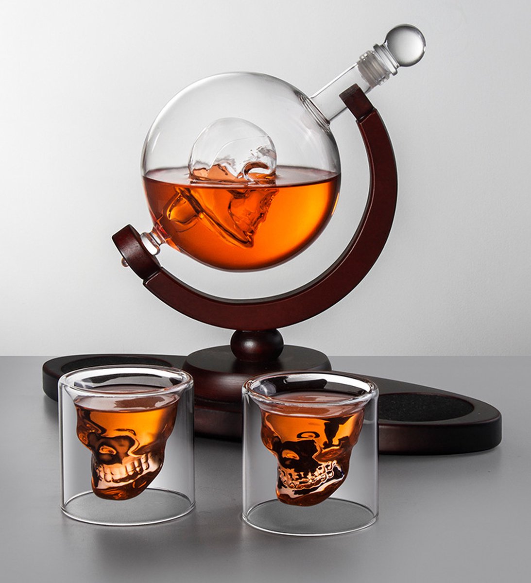 Karaf schedel Karaf skull Whiskey karaf Drank karaf Drankvat Whiskey set