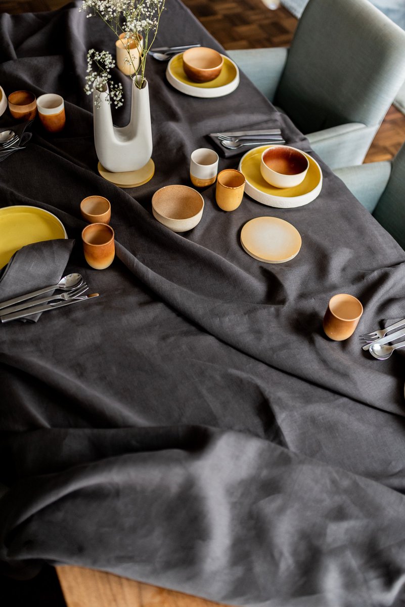 VANLINNEN - Linen Graphite tablecloth - natural 100% linen - 205cm x 400cm - grafiet linnen tafelkleed