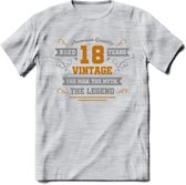 18 Jaar Legend T-Shirt | Goud - Zilver | Grappig Verjaardag Cadeau | Dames - Heren | - Licht Grijs - Gemaleerd - XXL