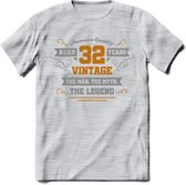 32 Jaar Legend T-Shirt | Goud - Zilver | Grappig Verjaardag Cadeau | Dames - Heren | - Licht Grijs - Gemaleerd - 3XL