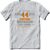 44 Jaar Legend T-Shirt | Goud - Zilver | Grappig Verjaardag Cadeau | Dames - Heren | - Licht Grijs - Gemaleerd - L