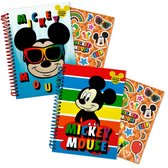 Cahier Mickey avec autocollants A5