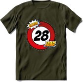 28 Jaar Hoera Verkeersbord T-Shirt | Grappig Verjaardag Cadeau | Dames - Heren | - Leger Groen - M