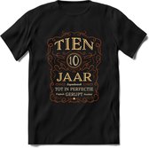 10 Jaar Legendarisch Gerijpt T-Shirt | Roest - Ivoor | Grappig Verjaardag Cadeau | Dames - Heren | - Zwart - XL