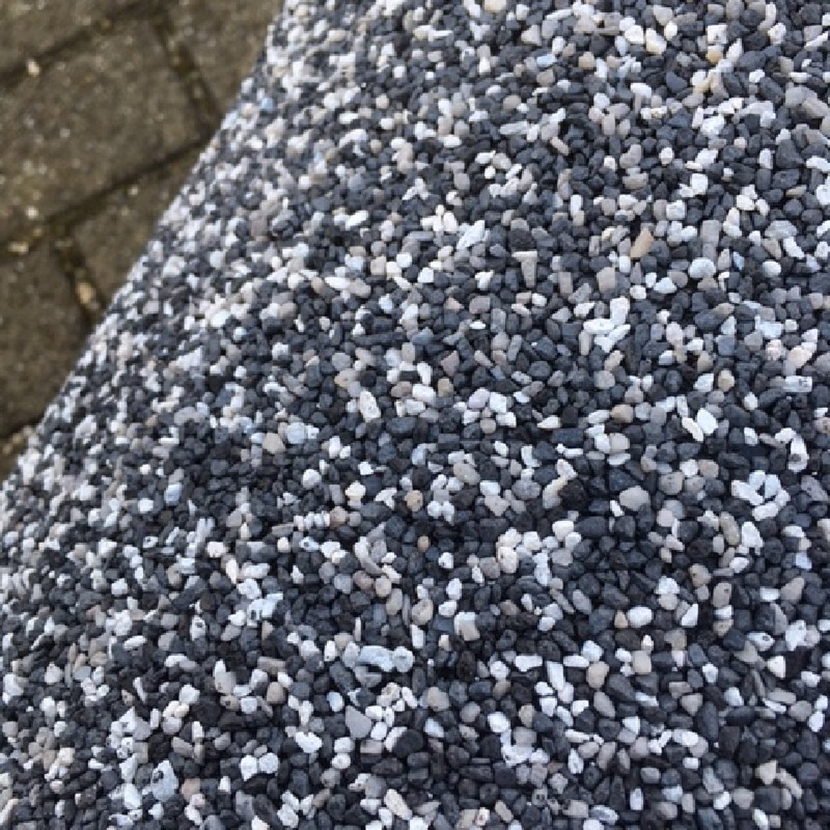 Black Beauty Steenfolie Graniet Grijs 40 cm breed, prijs per strekkende meter