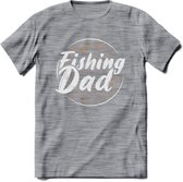 Fishing Dad - Vissen T-Shirt | Oranje | Grappig Verjaardag Vis Hobby Cadeau Shirt | Dames - Heren - Unisex | Tshirt Hengelsport Kleding Kado - Donker Grijs - Gemaleerd - XXL