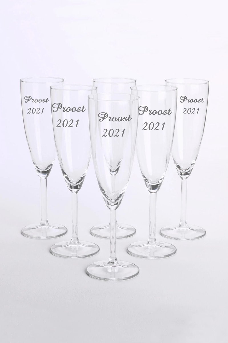 Glazen-champagneglazen-graveren-trouwen-uniek cadeau-huwelijk-verjaardag-kado-glas graveren
