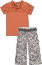 Koko Noko - Kledingset(2delig) - Wide leg fit Broek met pliséplooitjes champange - Shirt met kant roodbruin - Maat 128