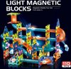 foto van Nieuwe Licht Magnetische Blokken-110 Stuk-3D Magnetisch Speelgoed- Magnetische Bouwset met Verlichting-Light Magnetic Blocks