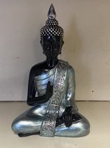 Decoratieve Boeddha zittend - blauw metallic + zwart - hoogte 16 cm x 10 x 9 cm - polyresin - Woonaccessoires