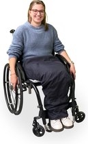 MyBlanket S/M, wind- en waterdicht rolstoeldeken, snel geplaatst zonder op te staan uit de rolstoel, voor manuele én elektrische rolstoel; 38 x 24 x 8 cm ; 0,6 kg, wasbaar op 30°C