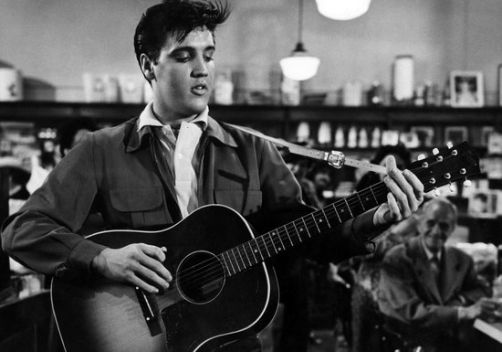 Dibond - Filmsterren - Retro / Vintage - Elvis Presley / The King in wit / grijs / zwart - 120 x 180 cm.