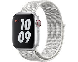 Apple Nike Sport Loop Band voor de Apple Watch Series 1 / 2 / 3 / 4 / 5 / 6 / 7 / 8 / 9 / SE - 38 / 40 / 41 mm - Summit White
