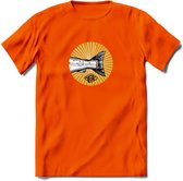 Fishing Tail - Vissen T-Shirt | Grappig Verjaardag Vis Hobby Cadeau Shirt | Dames - Heren - Unisex | Tshirt Hengelsport Kleding Kado - Oranje - 3XL