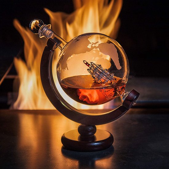 Globe Whiskey Decanter Set - Luxe Wereldbol Karaf met Glazen Globe Whiskey Decanter Set - Luxe Wereldbol Karaf met Glazen