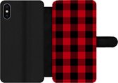 Bookcase Geschikt voor iPhone XS telefoonhoesje - Plaid - Zwart - Rood - Met vakjes - Wallet case met magneetsluiting