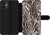 Bookcase Geschikt voor iPhone 11 telefoonhoesje - Panterprint - Vormen - Zwart - Bruin - Met vakjes - Wallet case met magneetsluiting