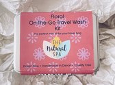 FLORAL On-The-Go Travel Wash Kit - Cadeauset - Vegan -  100% Natuurlijk - Zeep - Shampoo - Conditioner