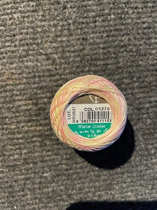 Madeira M9813-321 haakbreigaren, polyester, 321 goud/geel, 100