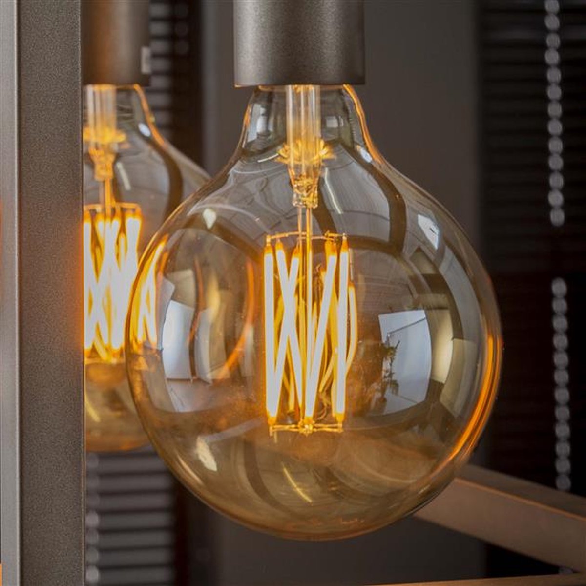 Pack de 20 ampoules LED à filament Edison - Ambrées – 6W - E27 - ®