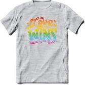 Love Wins | Pride T-Shirt | Grappig LHBTIQ+ / LGBTQ / Gay / Homo / Lesbi Cadeau Shirt | Dames - Heren - Unisex | Tshirt Kleding Kado | - Licht Grijs - Gemaleerd - M
