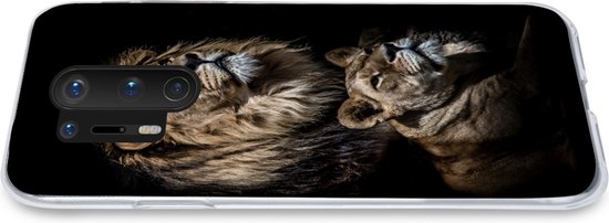 Telefoonhoesje Geschikt voor OnePlus 8 Pro hoesje - Leeuw - Leeuwin - Portret - Siliconen Telefoonhoesje Telefoonhoesje