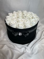 AG Luxurygifts rozen box - flower box - cadeau - soap roses - wit -  Valentijnsdag - rozen - luxe cadeau - moederdag