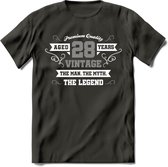 28 Jaar Legend T-Shirt | Zilver - Wit | Grappig Verjaardag en Feest Cadeau | Dames - Heren - Unisex | Kleding Kado | - Donker Grijs - M